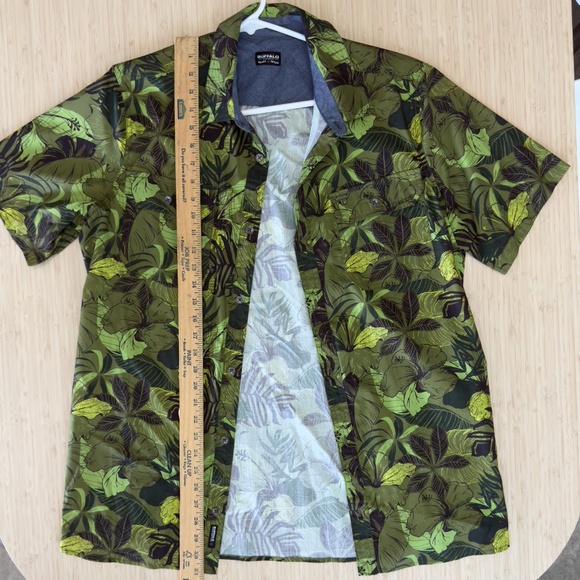 Buffalo - David Bitton - Picture 3 of 6